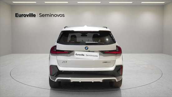 BMW-X1-2025