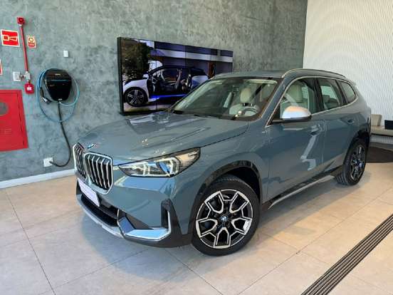 BMW-X1-2.0 16V TURBO GASOLINA SDRIVE20I X-LINE STEPTRONIC BMW-X1-2023