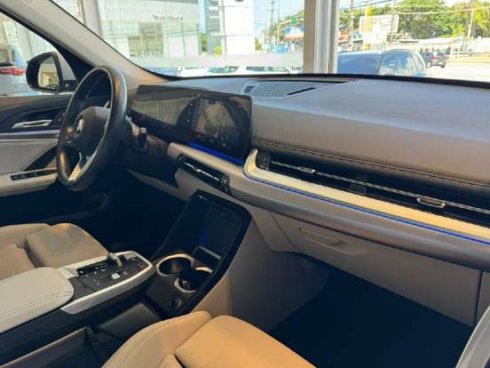BMW-X1-2023