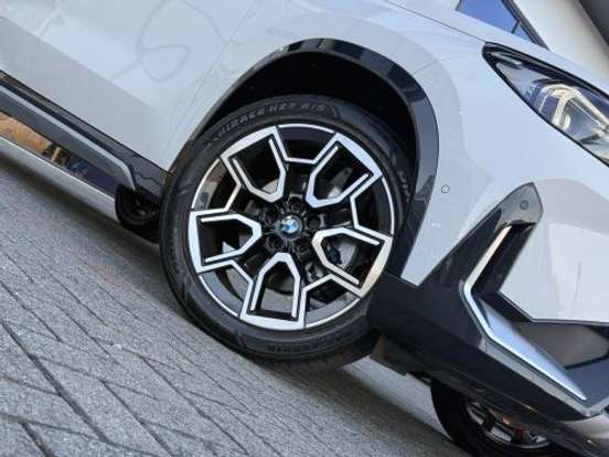 BMW-X1-2.0 16V TURBO GASOLINA SDRIVE20I X-LINE STEPTRONIC BMW-X1-2023