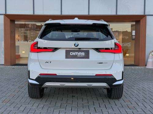 BMW-X1-2023