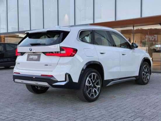 BMW-X1-2.0 16V TURBO GASOLINA SDRIVE20I X-LINE STEPTRONIC BMW-X1-2023