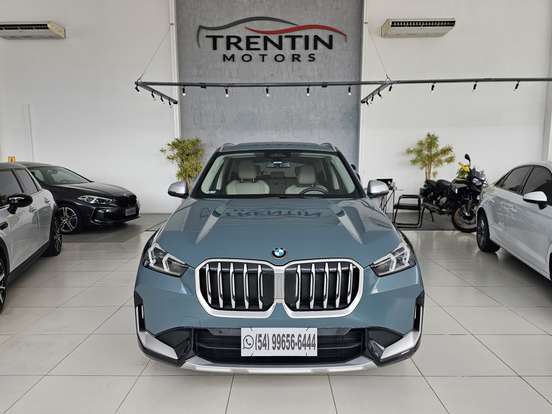 BMW-X1-2024