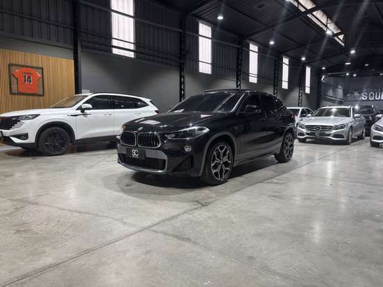 BMW-X2-2019