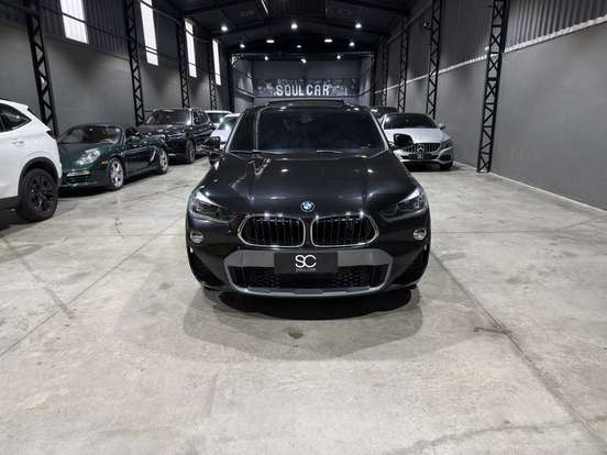 BMW-X2-2019