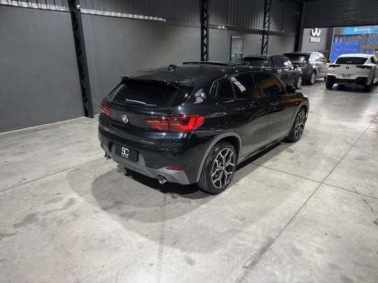 BMW-X2-2019