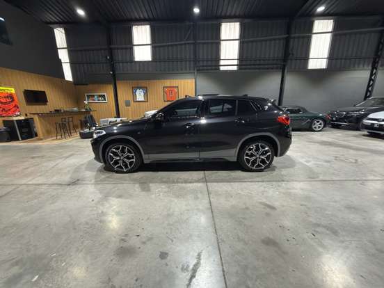 BMW-X2-2019