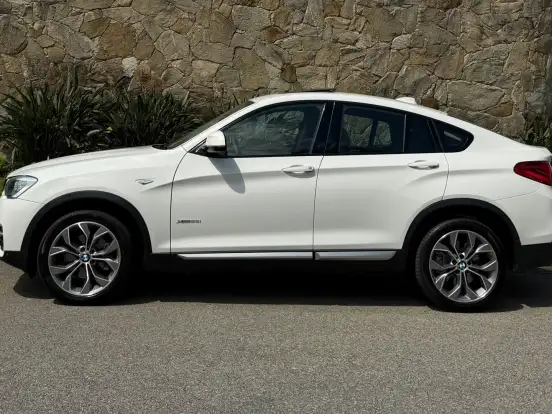 BMW-X4-2.0 28I X LINE 4X4 16V TURBO GASOLINA 4P AUTOMÁTICO BMW-X4-2017