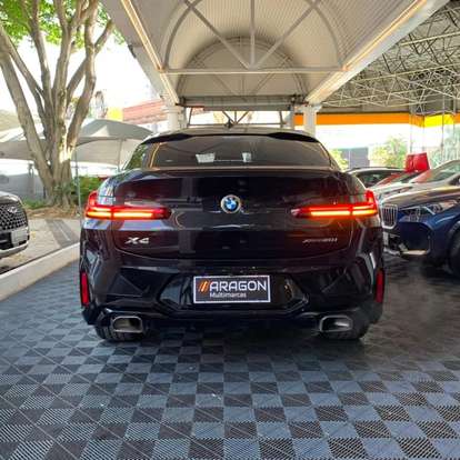 BMW-X4-2024