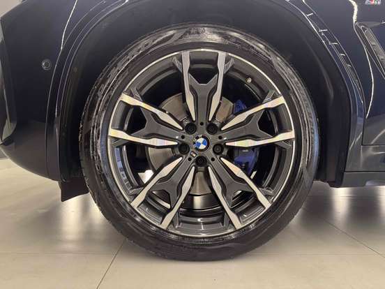 BMW-X4-2022