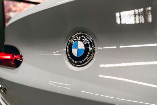 BMW-X4-2024