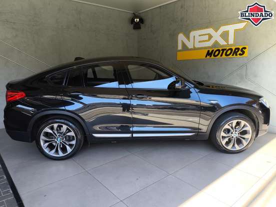 BMW-X4-2.0 28I X LINE 4X4 16V TURBO GASOLINA 4P AUTOMÁTICO BMW-X4-2016