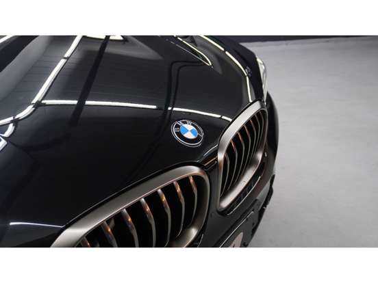 BMW-X4-2019