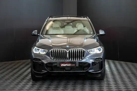 BMW-X5-2022