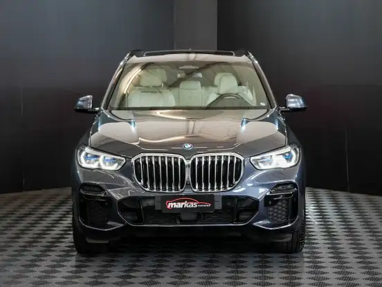 BMW-X5-3.0 I6 TURBO HÍBRIDO XDRIVE45E M SPORT AUTOMÁTICO BMW-X5-2022