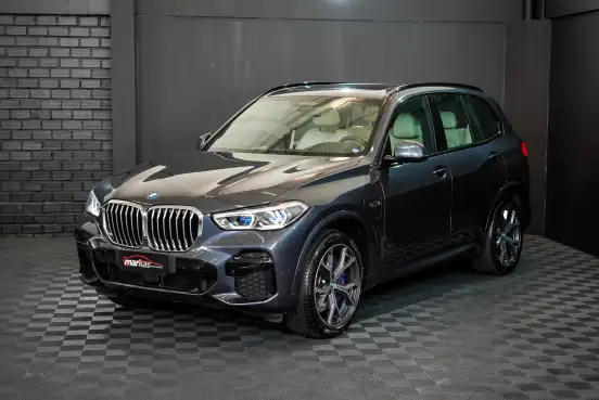 BMW-X5-2022