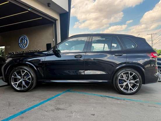 BMW-X5-2020