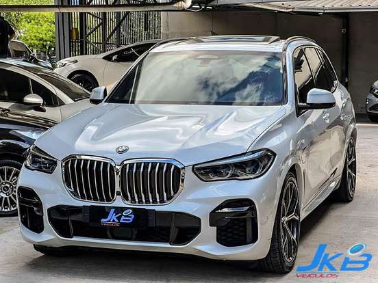 BMW-X5-3.0 I6 TURBO HÍBRIDO XDRIVE45E M SPORT AUTOMÁTICO BMW-X5-2022