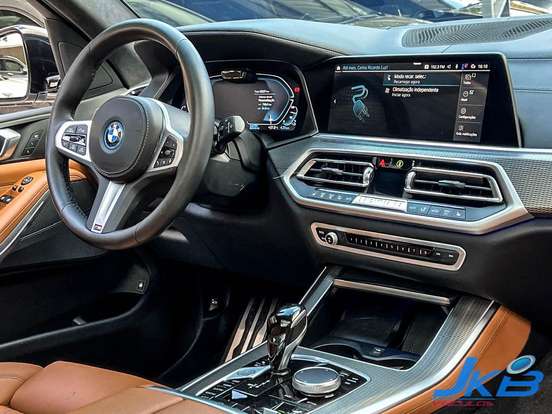 BMW-X5-3.0 I6 TURBO HÍBRIDO XDRIVE45E M SPORT AUTOMÁTICO BMW-X5-2022