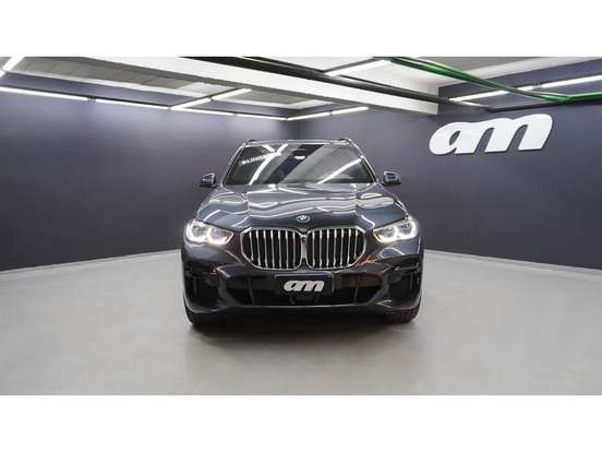 BMW-X5-3.0 I6 TURBO HÍBRIDO XDRIVE45E M SPORT AUTOMÁTICO BMW-X5-2022