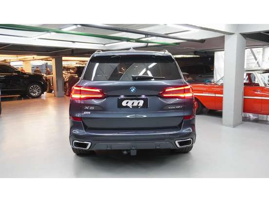 BMW-X5-3.0 I6 TURBO HÍBRIDO XDRIVE45E M SPORT AUTOMÁTICO BMW-X5-2022