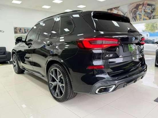 BMW-X5-3.0 I6 TURBO HÍBRIDO XDRIVE45E M SPORT AUTOMÁTICO BMW-X5-2022