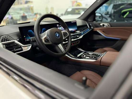 BMW-X5-3.0 I6 TURBO HÍBRIDO XDRIVE50E M SPORT AUTOMÁTICO BMW-X5-2025