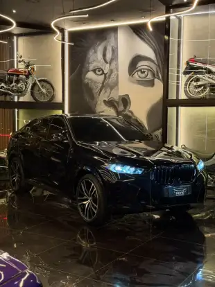 BMW-X6-2023