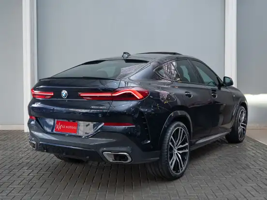 BMW-X6-3.0 TWINPOWER GASOLINA XDRIVE40I M SPORT AUTOMÁTICO BMW-X6-2023