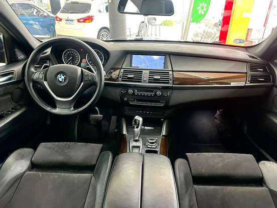 BMW-X6-2013