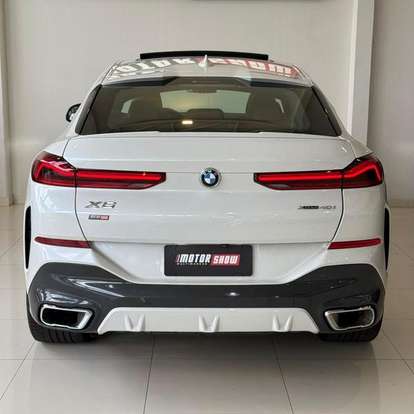 BMW-X6-2021