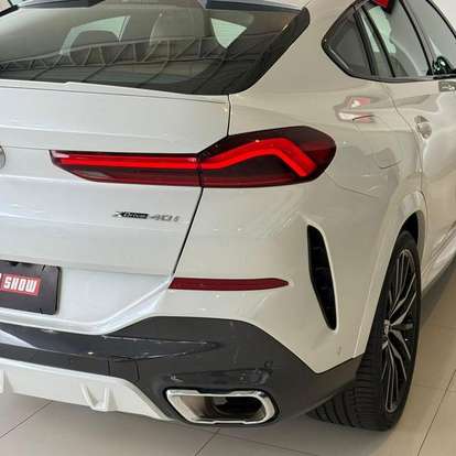 BMW-X6-2021