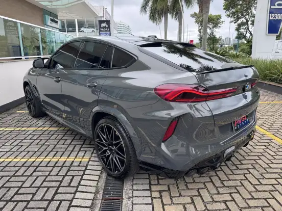 BMW-X6-4.4 V8 BITURBO GASOLINA M COMPETITION AUTOMÁTICO BMW-X6-2023