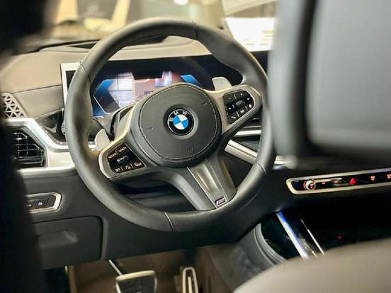 BMW-X7-2026