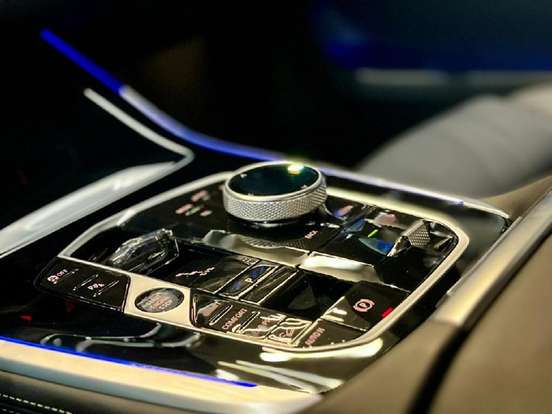 BMW-X7-2026