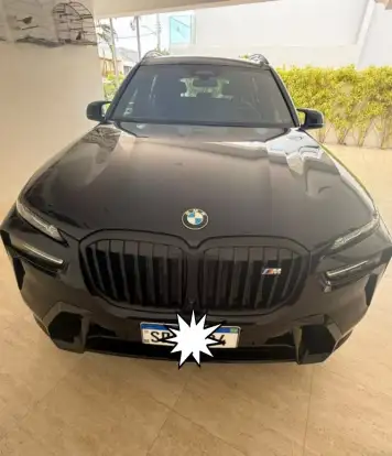 BMW-X7-4.4 V8 GASOLINA M60i STEPTRONIC BMW-X7-2023