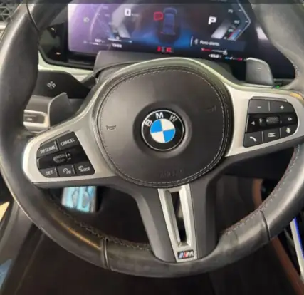 BMW-X7-2023