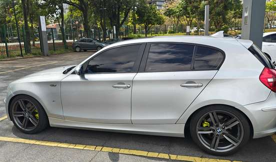 BMW-120i-2007