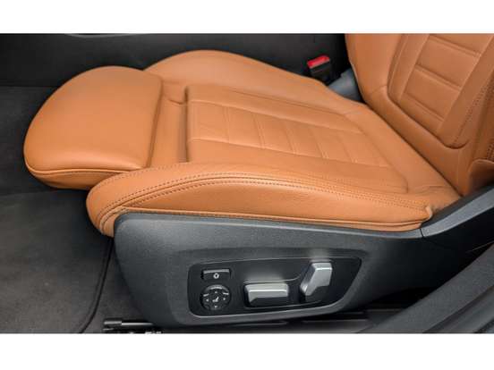BMW-320i-2.0 16V TURBO FLEX M SPORT AUTOMÁTICO BMW-320i-2021