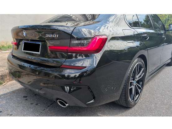 BMW-320i-2.0 16V TURBO FLEX M SPORT AUTOMÁTICO BMW-320i-2021