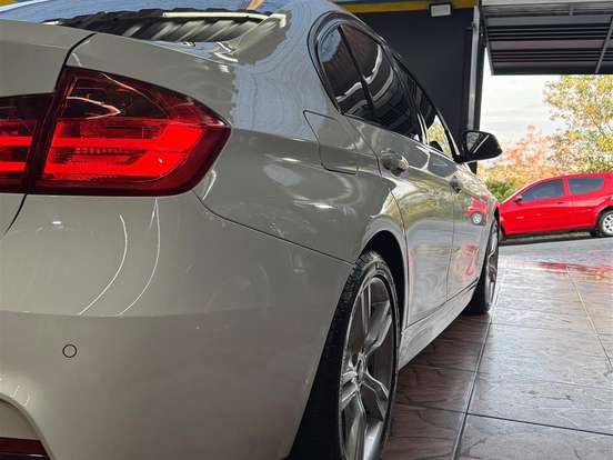 BMW-320i-2.0 M SPORT GP 16V TURBO ACTIVE FLEX 4P AUTOMÁTICO BMW-320i-2015