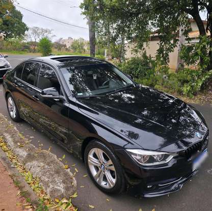 BMW-320i-2017