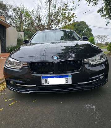 BMW-320i-2017
