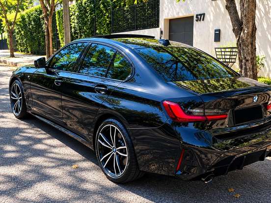 BMW-330e-2.0 16V TURBO HÍBRIDO M SPORT AUTOMÁTICO BMW-330e-2024