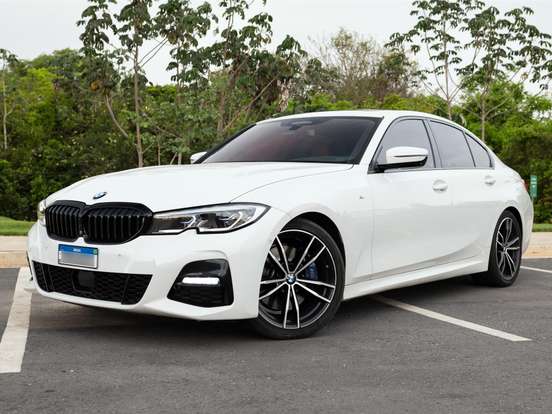 BMW-330i-2.0 16V TURBO GASOLINA M SPORT AUTOMÁTICO BMW-330i-2019