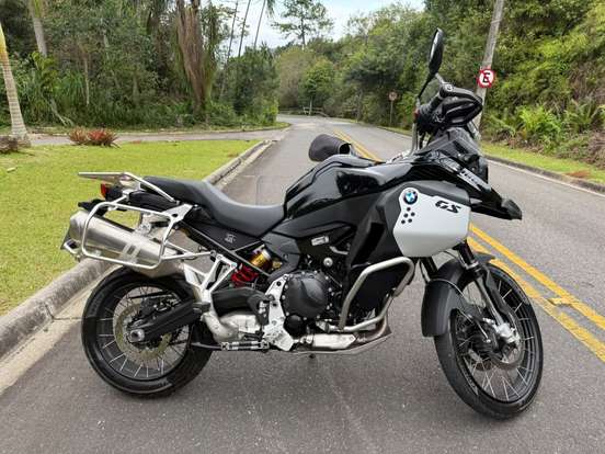BMW-F 900 GS ADVENTURE-2024