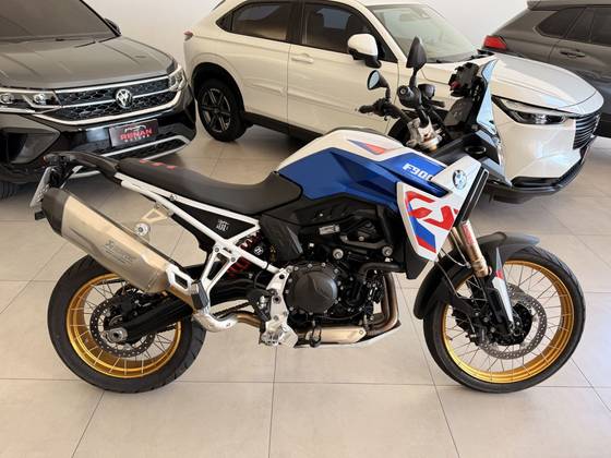BMW F 900 GS 