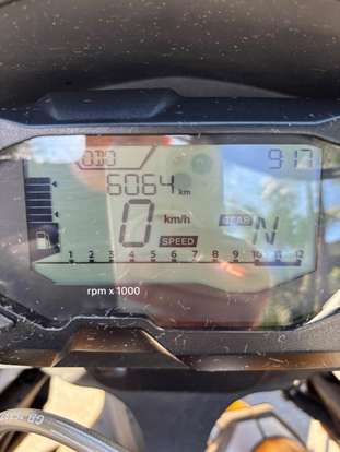 BMW-G 310 GS-2024