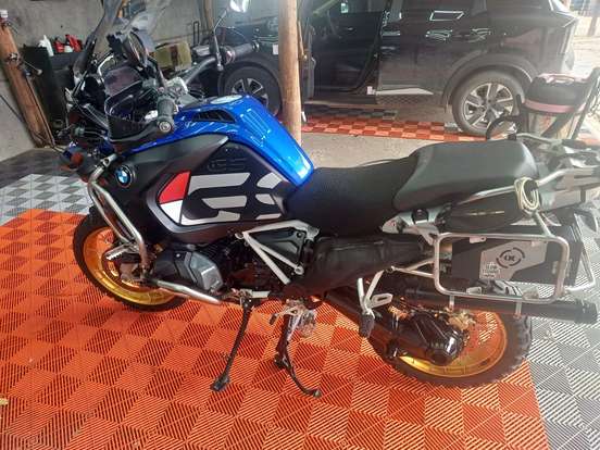 BMW-R 1250 GS ADVENTURE BMW-R 1250 GS ADVENTURE-2020