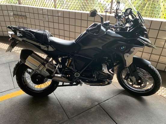 BMW-R 1250 GS TRIPLE BLACK-2021